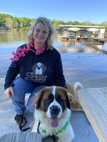 Customer photo review of St Bernard Dog Mom Lightweight Hoodie