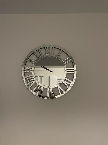 Customer photo review of 32" Luxury Real Mirrored Clock