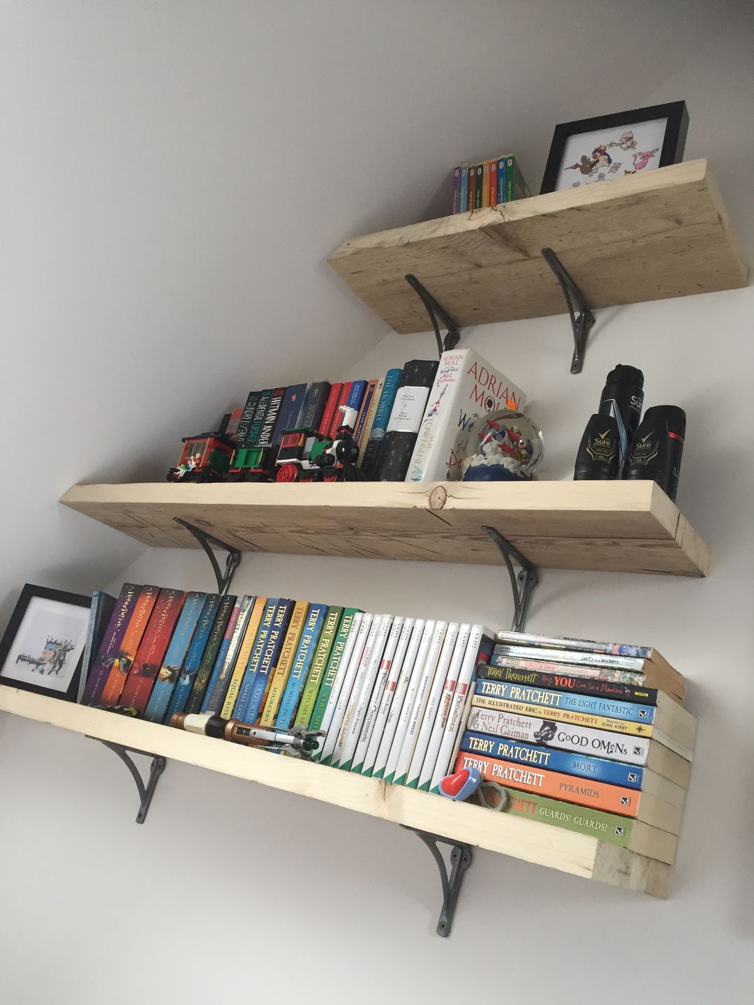 Customer photo review of 6 Inch Ironbridge Cast Iron Shelf Bracket