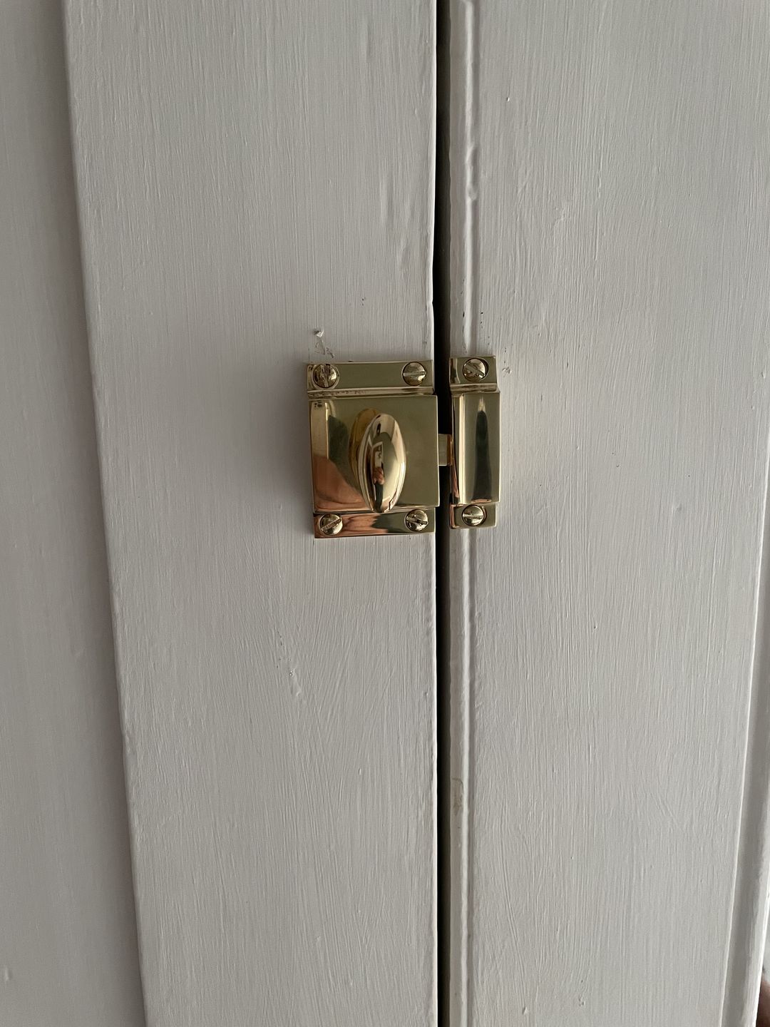 Customer photo review of Turn Cupboard Latch