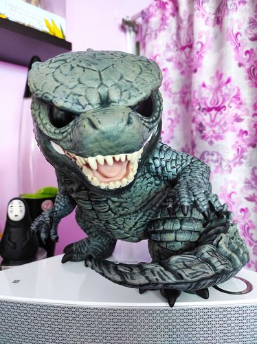 Customer photo review of 1015 FUNKO POP movies : Godzilla 10 pulgadas - Godzilla vs. Kong