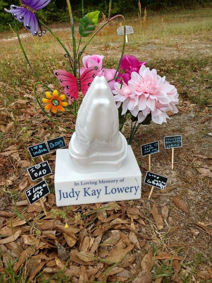 Customer photo review of Eternal Light Praying Hands
