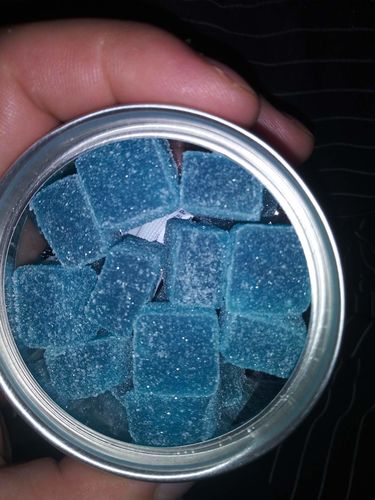 Customer photo review of Delta 8 Gummies (500mg)