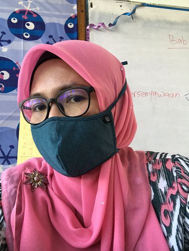 Customer photo review of Face Mask Plain