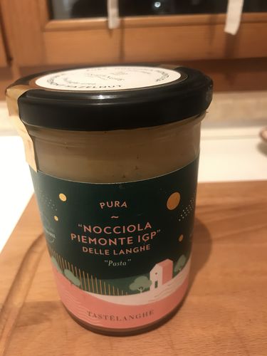 Customer photo review of 2 vasi di Pasta di Nocciole Piemonte IGP 100%