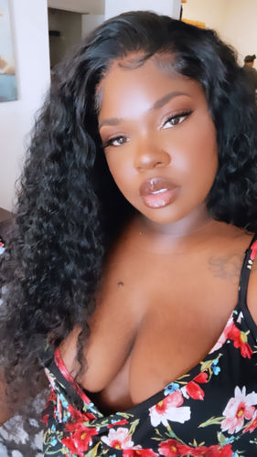 Customer photo review of CurlyMe Kinky Curly Lace Closure Wigs Pre Plucked Hairline Natural Black Curly Hair