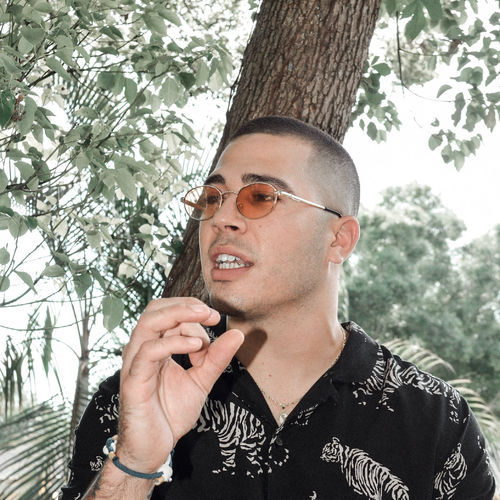 Customer photo review of Capone - Gold