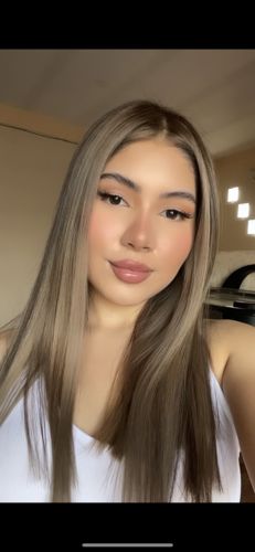 Customer photo review of Secretive Kristin - brown