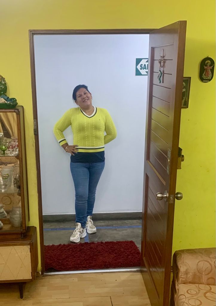 Customer photo review of ZAPATILLA DORADA C7293