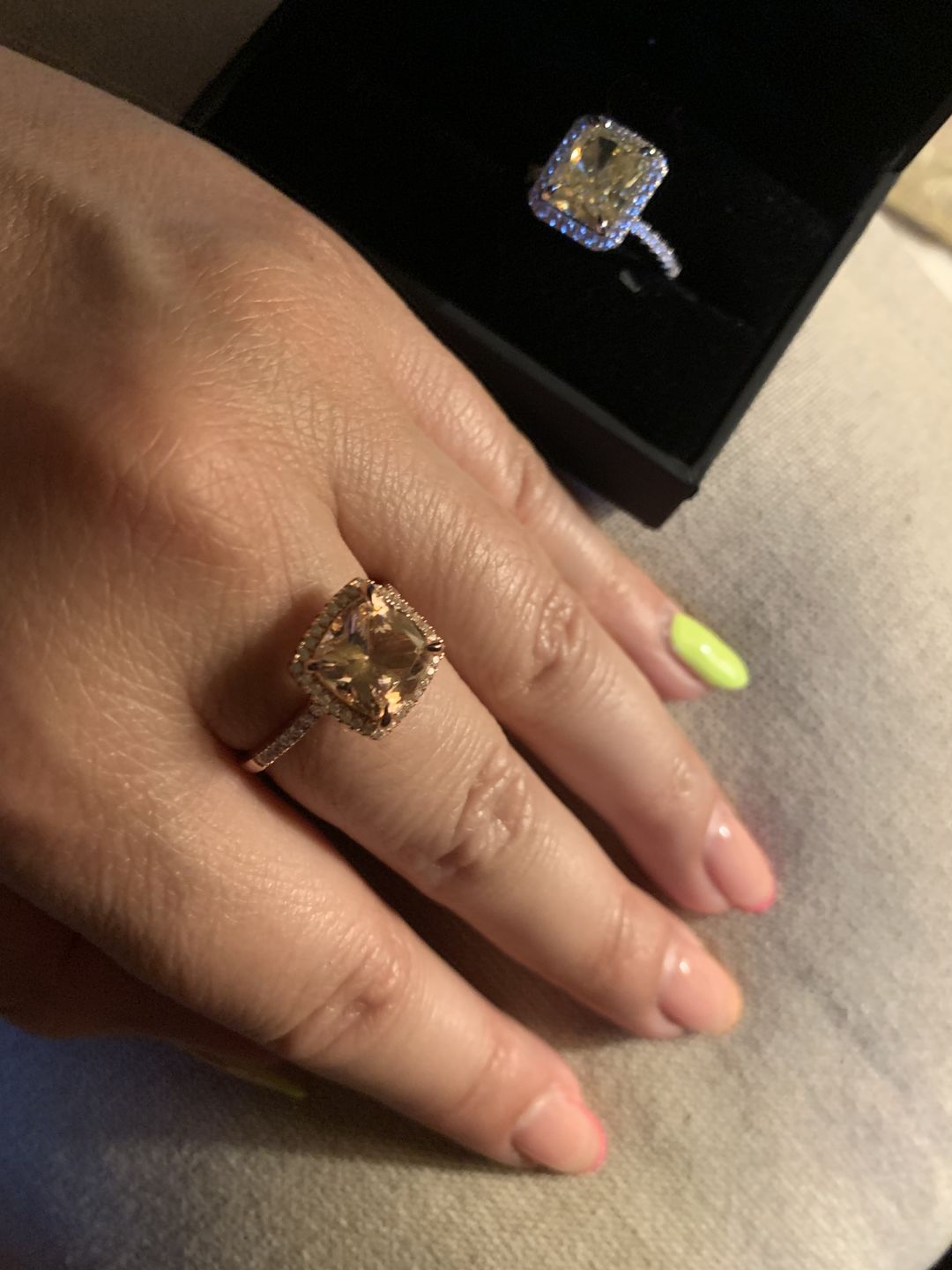 Customer photo review of Louily Rose Gold Cushion Cut Synthetic Morganite Halo Engagement Ring