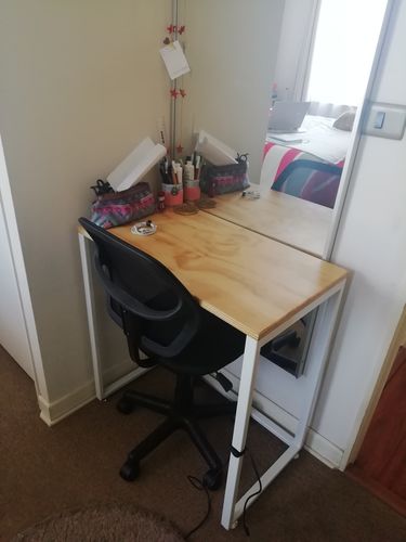 Customer photo review of Escritorio industrial MIMA 70 x 40 Blanco