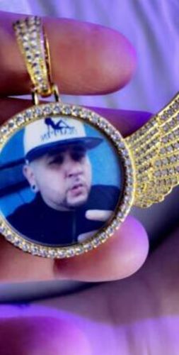Customer photo review of THE FLYING ANGEL® - Custom Round Photo Pendant
