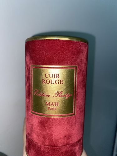 Customer photo review of Cuir Rouge