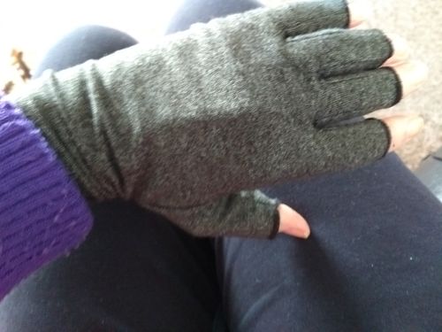 Customer photo review of Anti-Arthritis Gloves (Compression) Joint Pain Relief