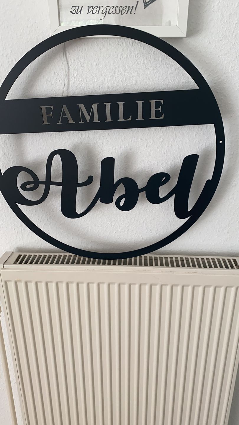 Customer photo review of Türschild rund " Family" mit personalisierbarem Familienname - ein garantierter Hingucker