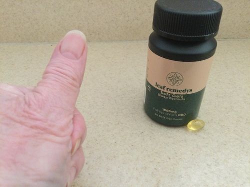 Customer photo review of 1500mg CBD Soft Gels sleep formula