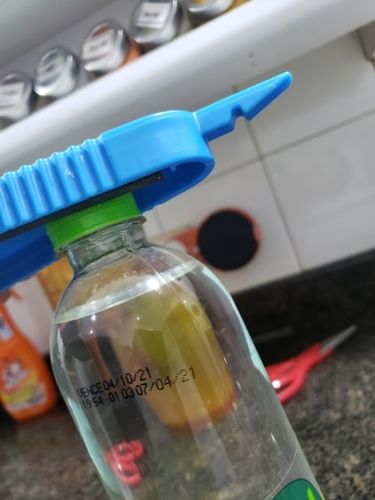 Customer photo review of Multifunctional Can Opener Lid Twist Bottle Beer Opener