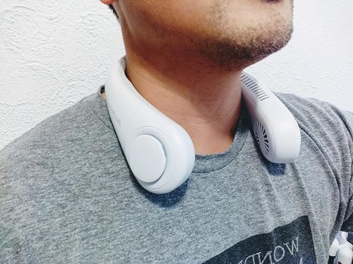 Customer photo review of Portable Bladeless Neck Fan