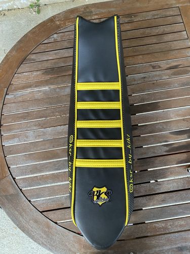 Customer photo review of Generic Trigger 2006-16 | Housse de selle Personnalisée