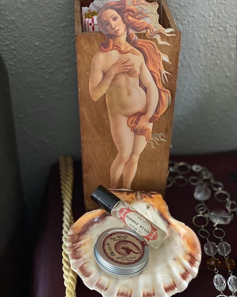 Customer photo review of Summer Witch Vegan Perfume Oil