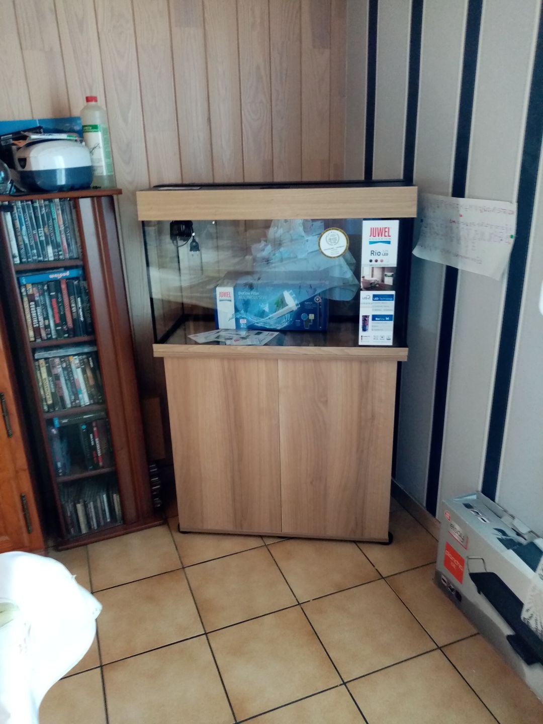 Customer photo review of Aquarium Rio 125 LED Chêne Équipé JUWEL - 125L