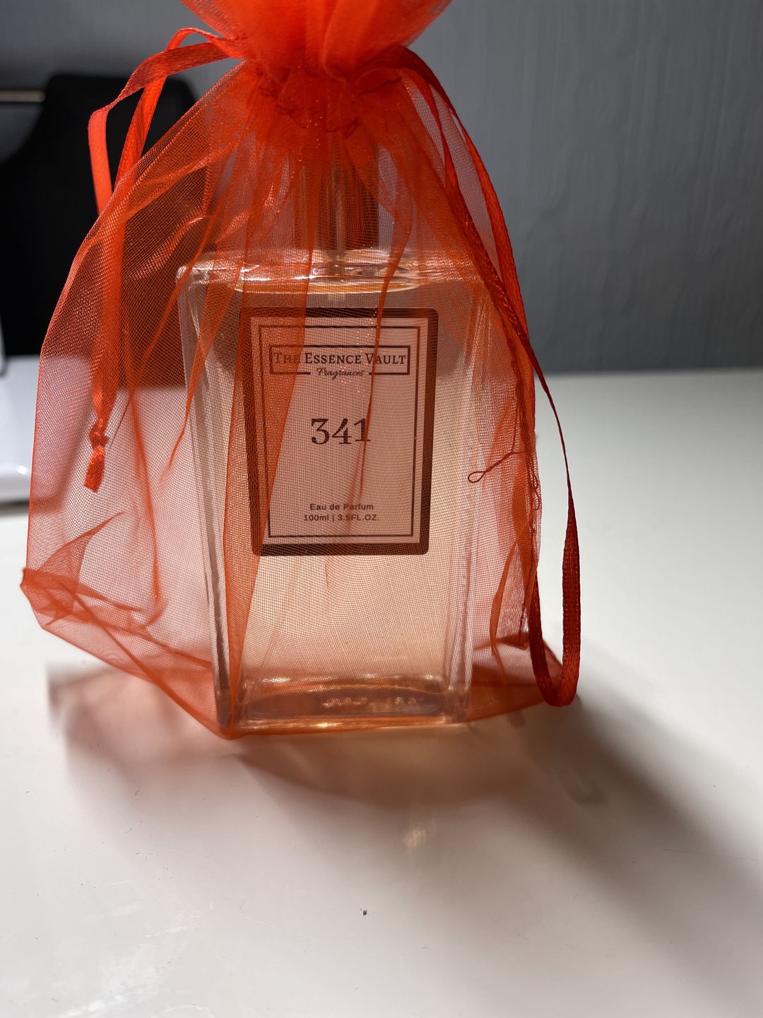 Customer photo review of Inspired by Oud Wood - 341 - Intense