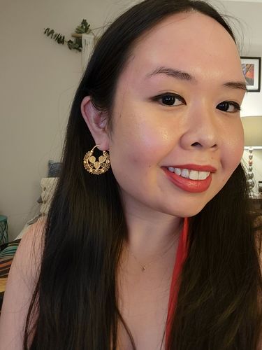 Customer photo review of Leona Creolla Earrings