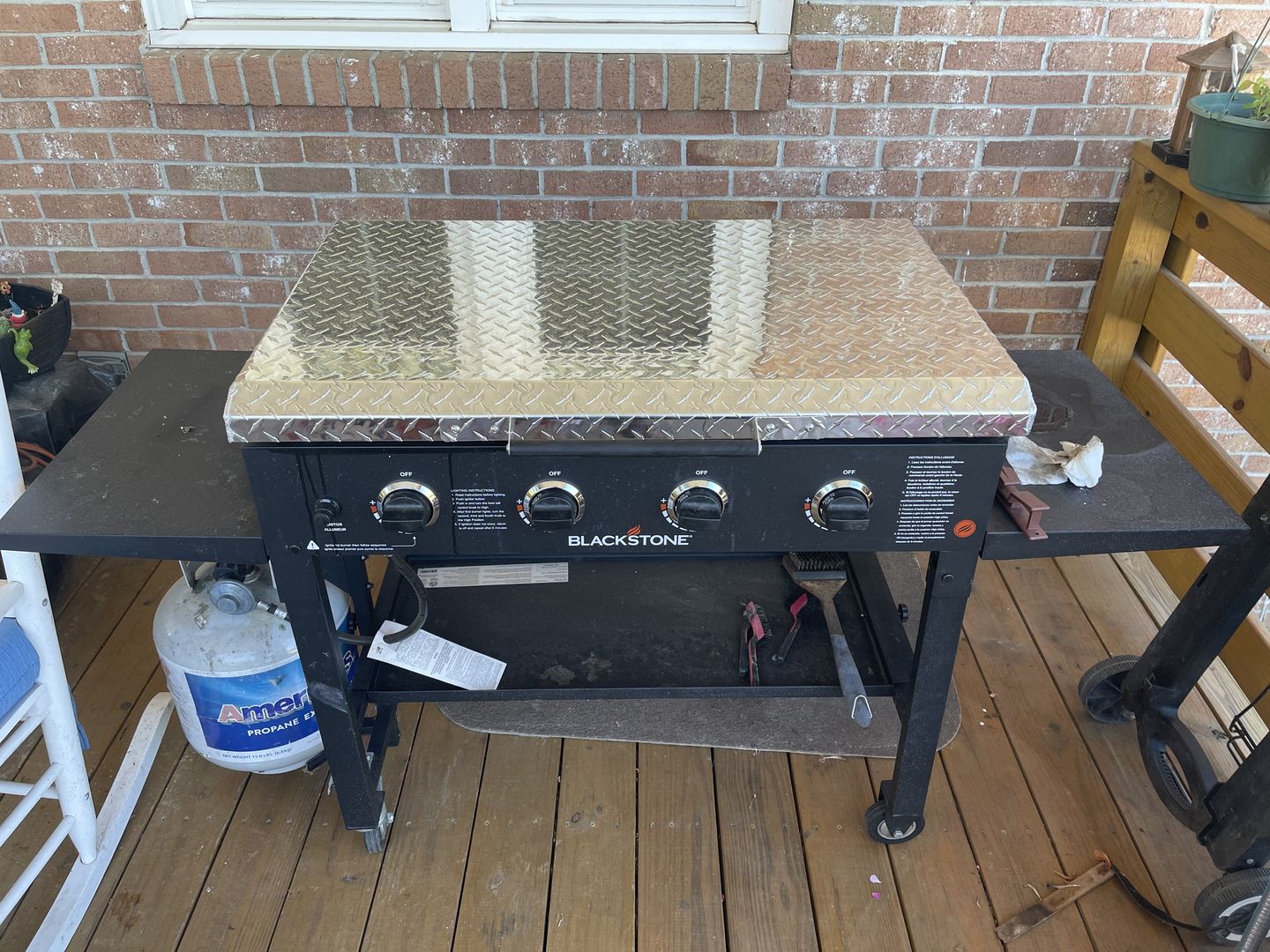 Customer photo review of GriddleGuard Diamond Plate Hard Cover Lid for Blackstone 36" Griddle