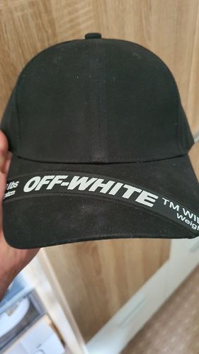 Customer photo review of Off White Hat Black White