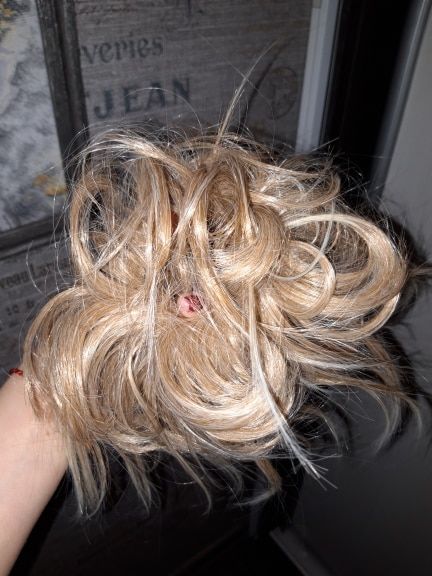 Customer photo review of Real Hair Messy Bun Scrunchie Curly 1PCS For Women