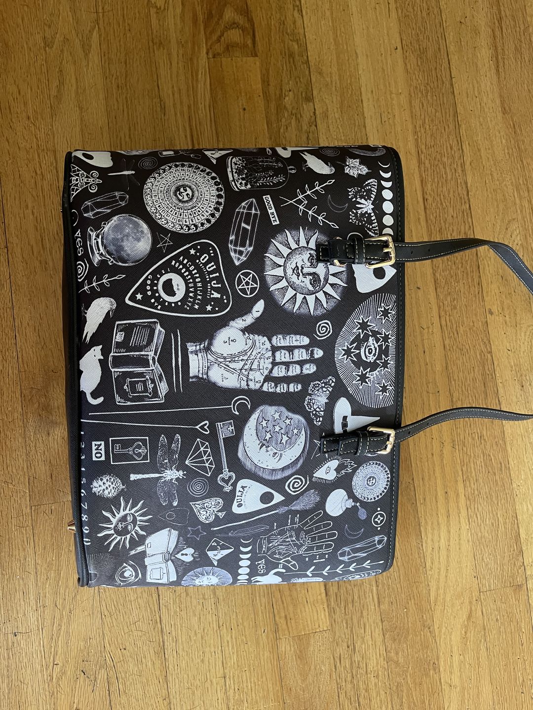 Customer photo review of Witch Please - Big Purse
