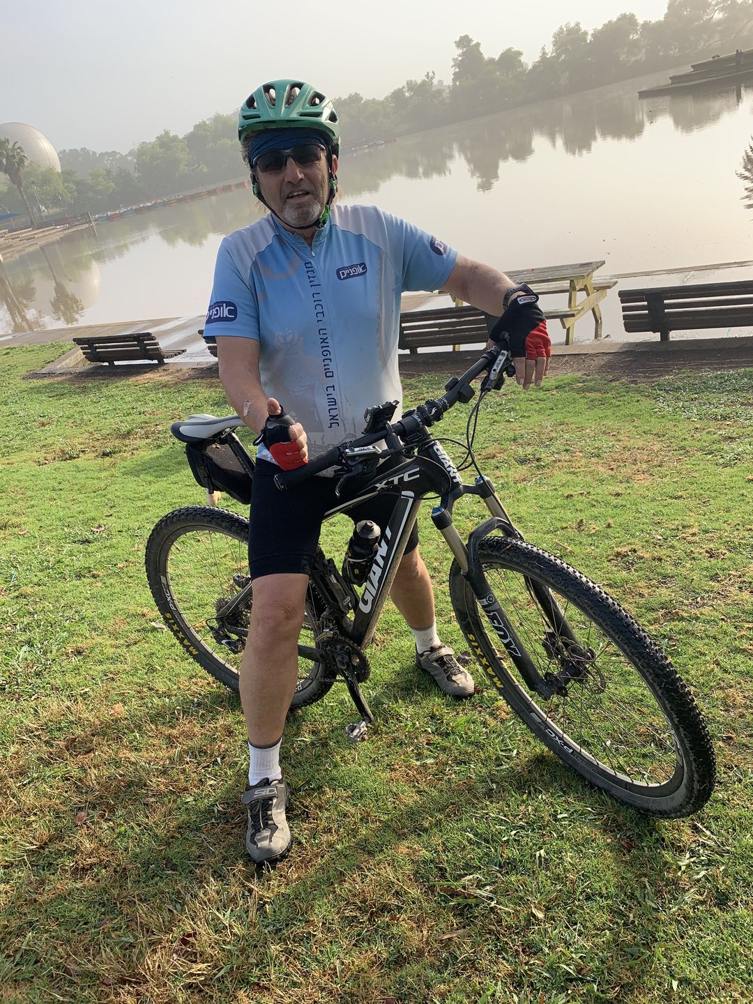 Customer photo review of כפפות רכיבה Serfas Starter קצרות