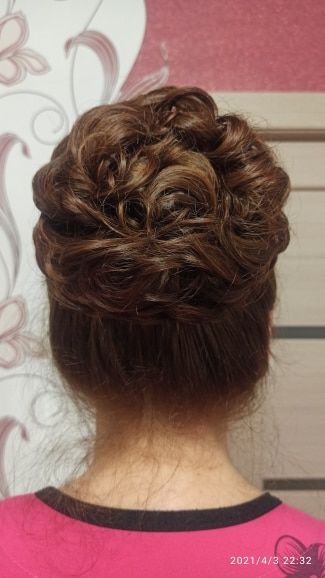 Customer photo review of Real Hair Messy Bun Scrunchie Curly 1PCS For Women