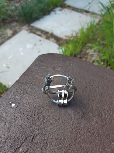 Customer photo review of Kaiko LOOP  fidget - double link