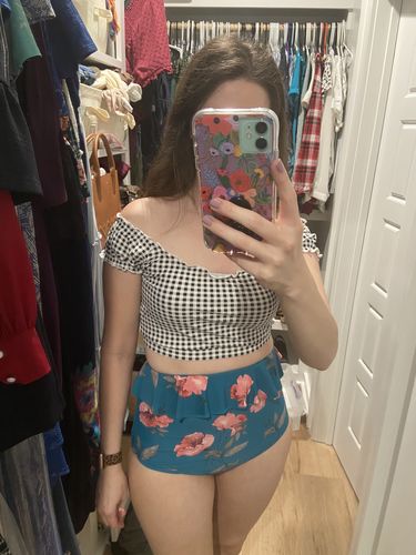 Customer photo review of Mo'orea Top | Black & White Gingham