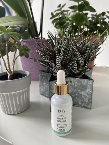 Customer photo review of Eye Lifting Serum