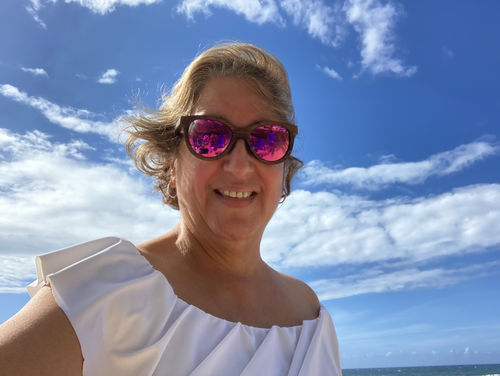 Customer photo review of Julieta