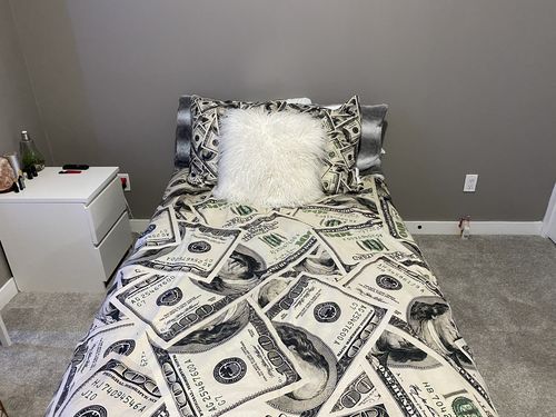 Customer photo review of Money BLBJ0340 Bedding Set
