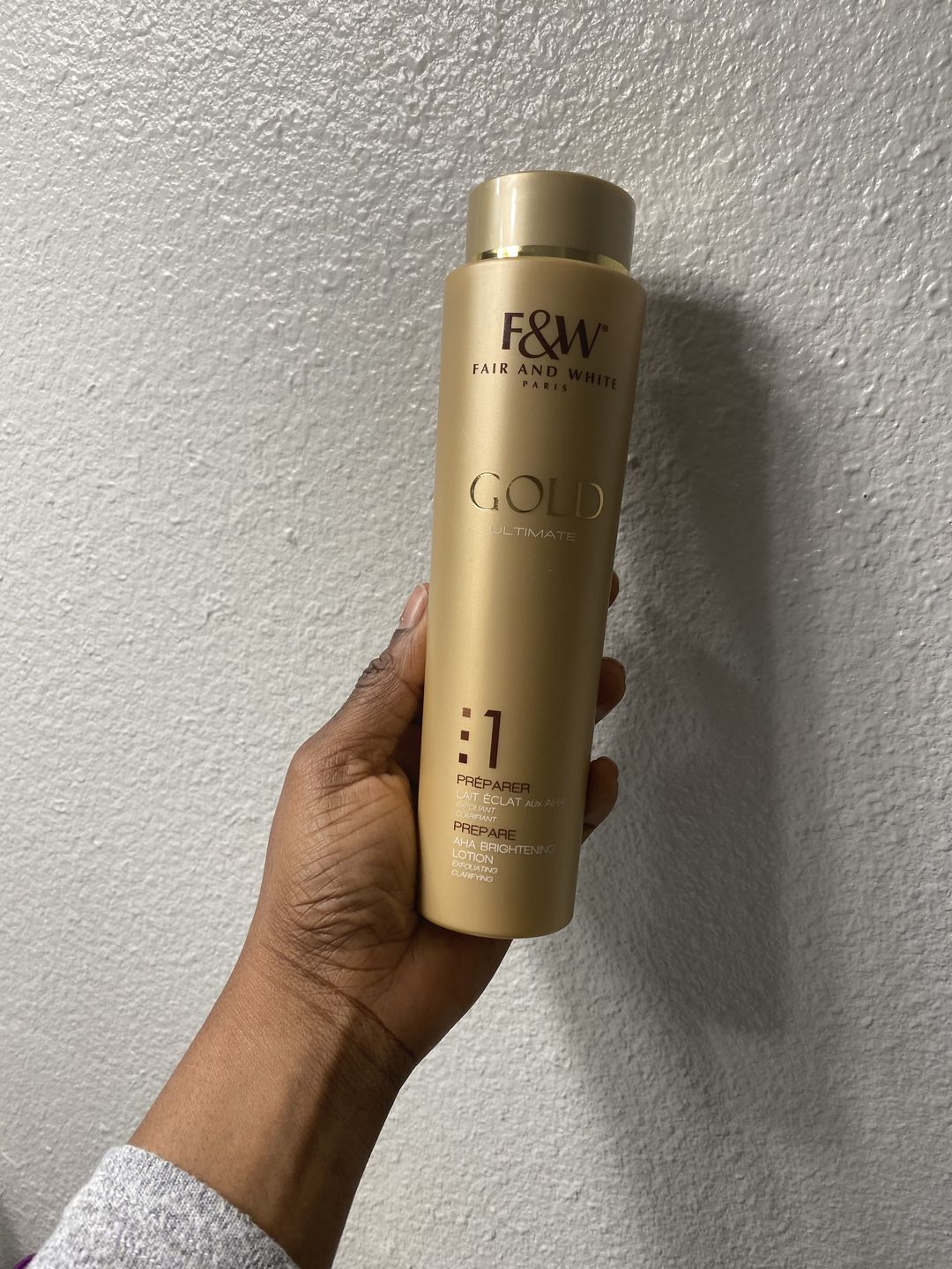 Customer photo review of Fair and White 1: Gold AHA Brightening Lotion 350ml / 11.8fl. oz