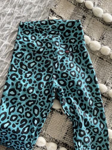 Customer photo review of Leggins Print Turquesa 🧿