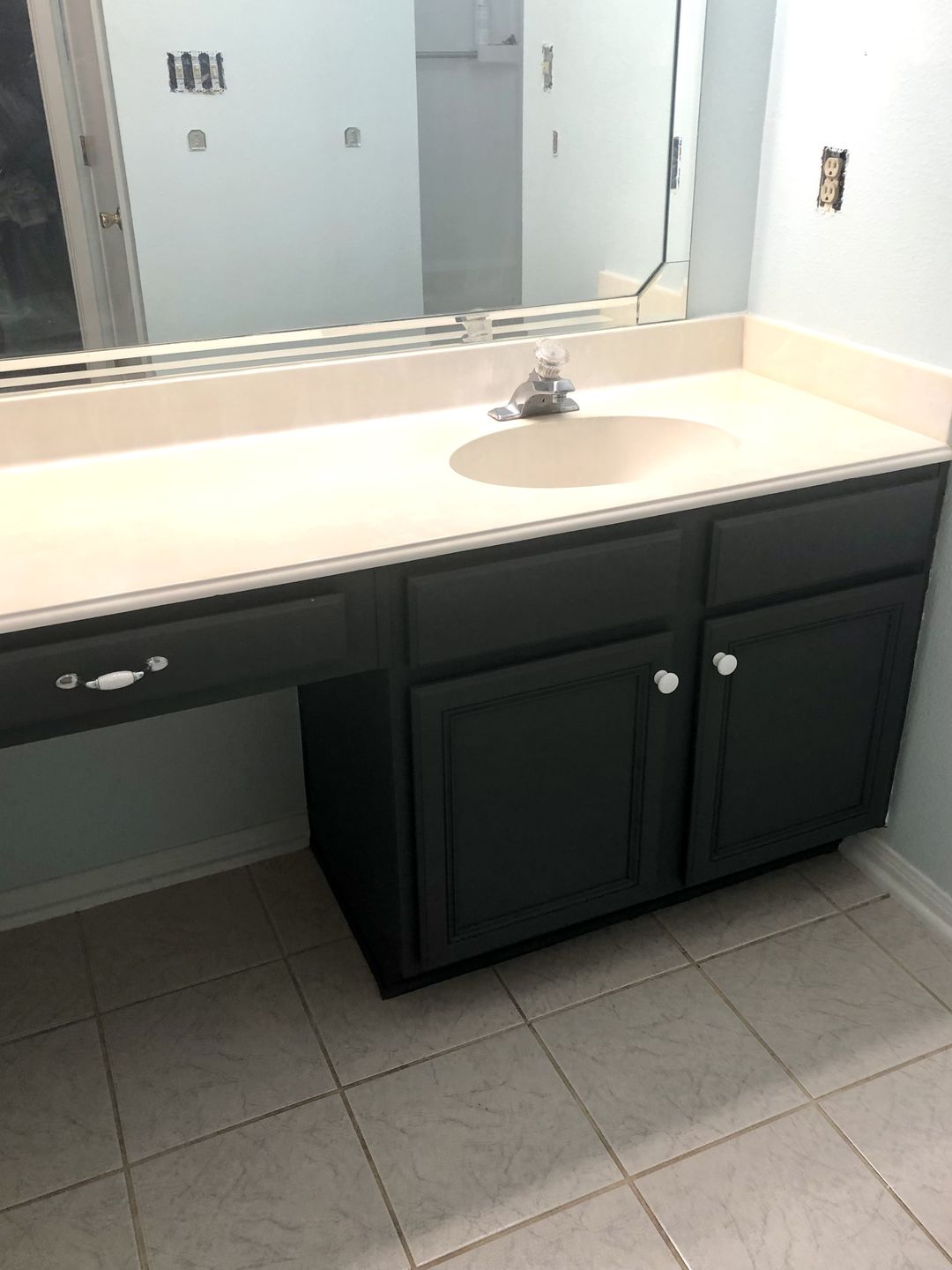 Customer photo review of Good Man is Hard to Find - One Step Paint