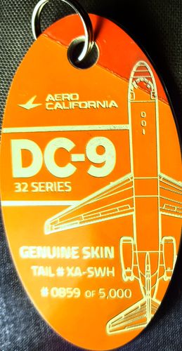 Customer photo review of DC-9-30 - AERO CALIFORNIA - PLANETAG - SERIAL#: XA-SWH