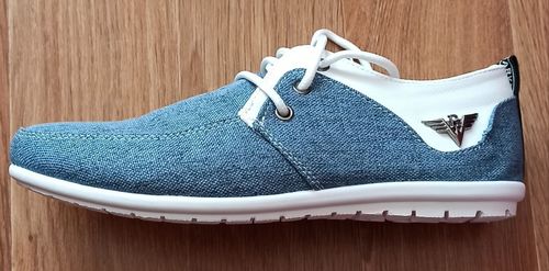 Customer photo review of High Quality Canvas Casual Shoes