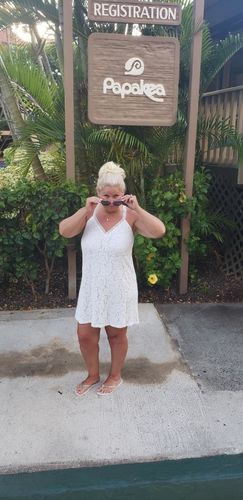 Customer photo review of JuvaBun Messy Bun