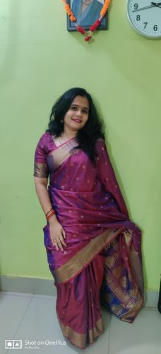 Customer photo review of FUICHSIA PURPLE WOVEN SILK SAREE