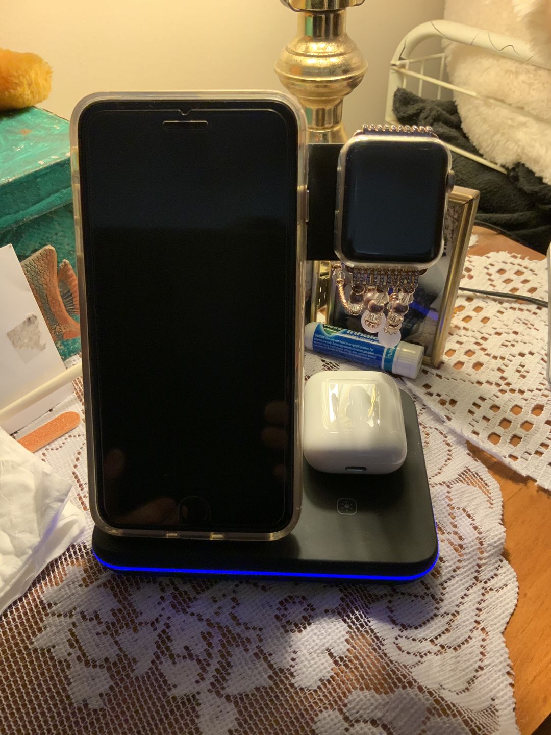Customer photo review of PTC Select 3 in 1 Wireless Charger Stand Dock for Apple iPhone iWatch Airpods & Samsung