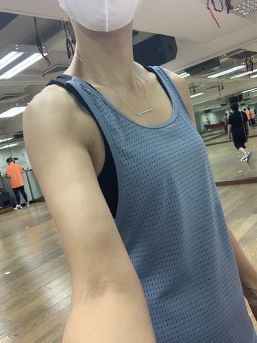 Customer photo review of WILLOW TANKS