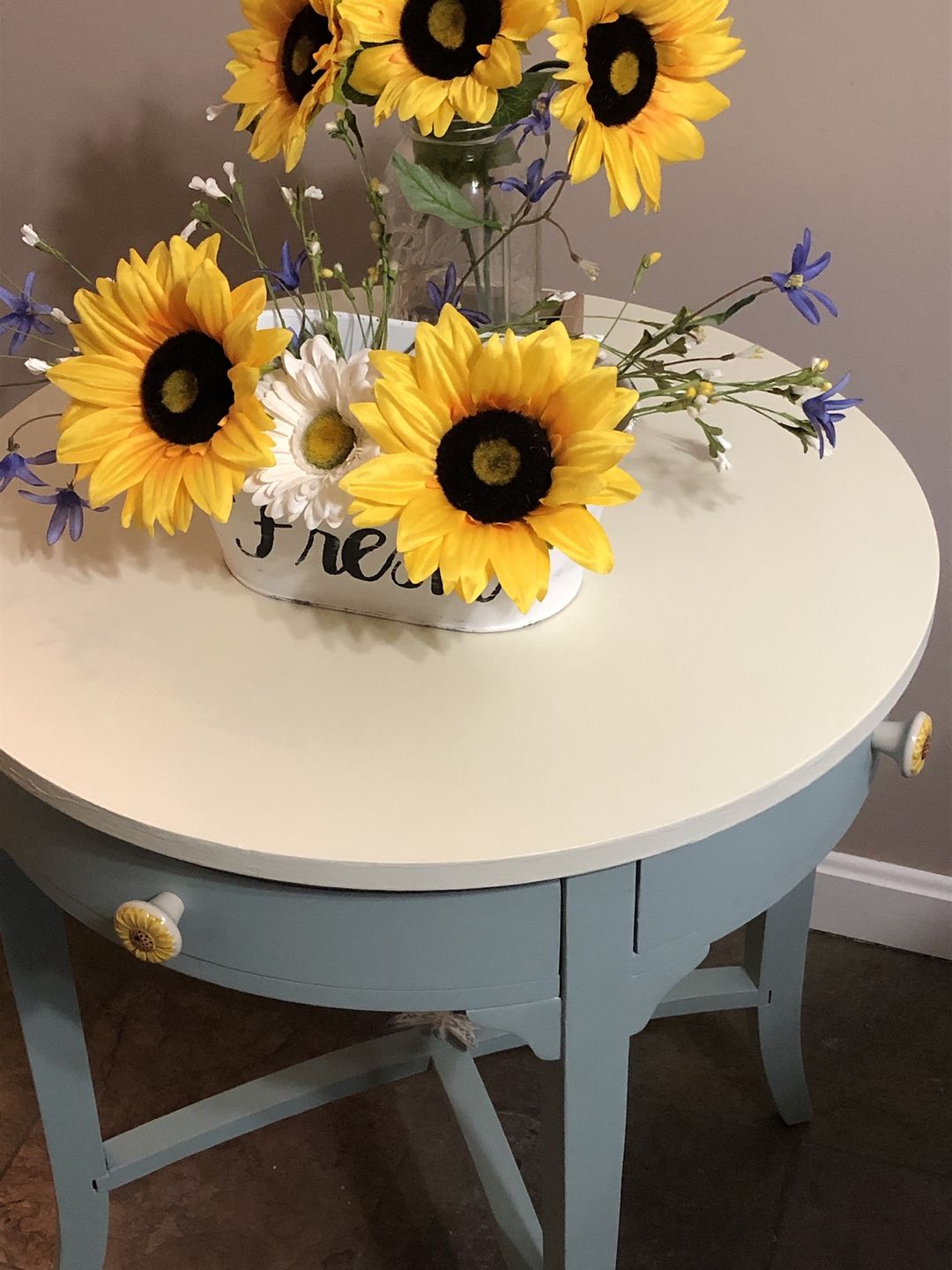 Customer photo review of Manorborne - One Step Paint