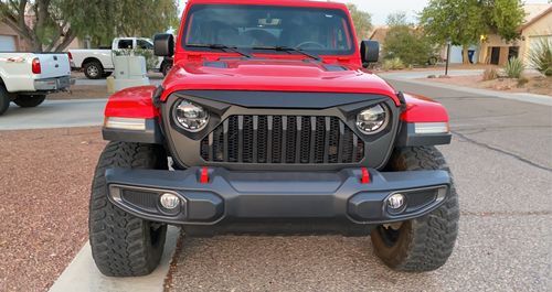 Customer photo review of Vader Grille w/ Mesh - Matte Black for 18-21 Jeep Wrangler JL & Gladiator JT