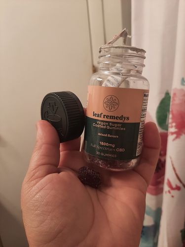 Customer photo review of 1500Mg Mixed Natural Flavors CBD Gummies